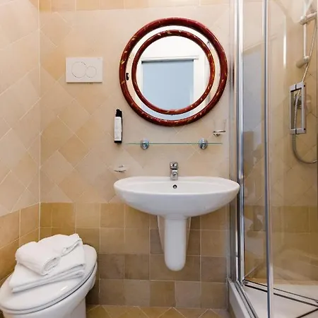 Hotell Berna 2*