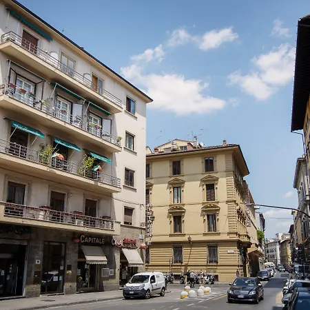 ベルナ 2* フィレンツェ