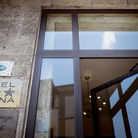 ホテル ベルナ フィレンツェ