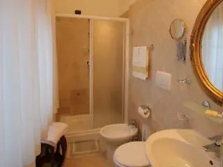 ベルナ 2* フィレンツェ